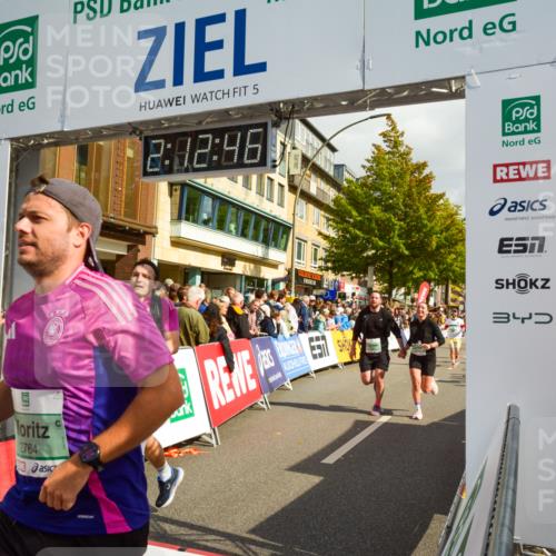 20.09.2026 - PSD Bank Halbmarathon LAZAROV Photography http://msf.ph/oto/10555151 20.09.2026 12:12:45 Ziel 1170, 1171, 1963, 2129, 2260, 2428, 2764, 2804, 2851, 3443, 3587, 4246, 4384 meine-sportfotos.de