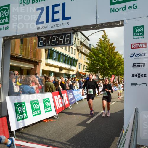 20.09.2026 - PSD Bank Halbmarathon LAZAROV Photography http://msf.ph/oto/10555154 20.09.2026 12:12:46 Ziel 1170, 1171, 1963, 2129, 2260, 2428, 2764, 2804, 2851, 3443, 3587, 4246, 4384 meine-sportfotos.de