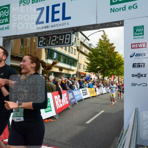 20.09.2026 - PSD Bank Halbmarathon LAZAROV Photography http://msf.ph/oto/10555158 20.09.2026 12:12:47 Ziel 1170, 1171, 1963, 2129, 2260, 2428, 2764, 2804, 3443, 3587, 4246, 4384 meine-sportfotos.de