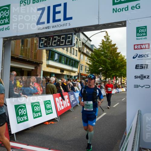 20.09.2026 - PSD Bank Halbmarathon LAZAROV Photography http://msf.ph/oto/10555171 20.09.2026 12:12:52 Ziel 1045, 1170, 1171, 1702, 1963, 2428, 3443, 3587, 4384 meine-sportfotos.de