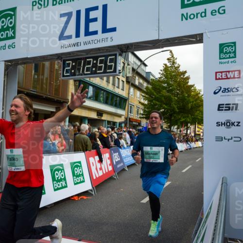 20.09.2026 - PSD Bank Halbmarathon LAZAROV Photography http://msf.ph/oto/10555178 20.09.2026 12:12:55 Ziel 1030, 1045, 1702, 1963, 2428, 3443, 3587, 4384 meine-sportfotos.de