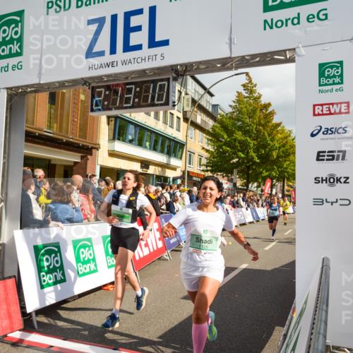 20.09.2026 - PSD Bank Halbmarathon LAZAROV Photography http://msf.ph/oto/10555201 20.09.2026 12:13:09 Ziel 1030, 1045, 1125, 1322, 1341, 1702, 2521, 3970, 3971, 4466, 4668 meine-sportfotos.de