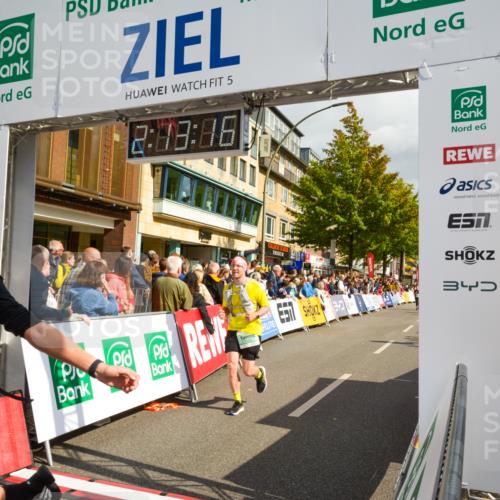 20.09.2026 - PSD Bank Halbmarathon LAZAROV Photography http://msf.ph/oto/10555224 20.09.2026 12:13:15 Ziel 1125, 1190, 1213, 1322, 1341, 2521, 3503, 3970, 3971, 4668 meine-sportfotos.de