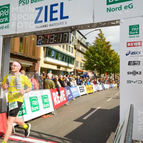 20.09.2026 - PSD Bank Halbmarathon LAZAROV Photography http://msf.ph/oto/10555229 20.09.2026 12:13:16 Ziel 1190, 1213, 1322, 1341, 2521, 3503, 3970, 3971, 4668, 4797 meine-sportfotos.de