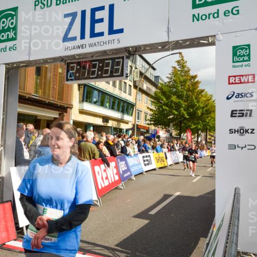 20.09.2026 - PSD Bank Halbmarathon LAZAROV Photography http://msf.ph/oto/10555261 20.09.2026 12:13:33 Ziel 1077, 1226, 1722, 1964, 3398, 3739, 4590, 4797 meine-sportfotos.de
