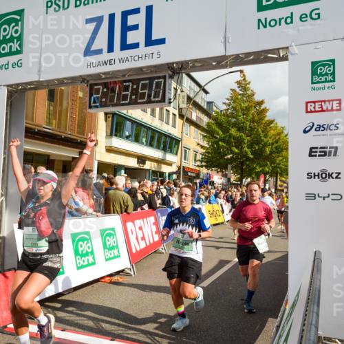 20.09.2026 - PSD Bank Halbmarathon LAZAROV Photography http://msf.ph/oto/10555316 20.09.2026 12:13:49 Ziel 1038, 1109, 1339, 1380, 1387, 1463, 1490, 1524, 2091, 2162, 2604, 2856, 3030, 3792, 4283, 4444 meine-sportfotos.de