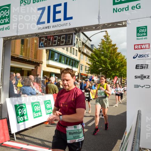 20.09.2026 - PSD Bank Halbmarathon LAZAROV Photography http://msf.ph/oto/10555322 20.09.2026 12:13:51 Ziel 1038, 1049, 1109, 1339, 1380, 1387, 1397, 1463, 1490, 1524, 2091, 2162, 2604, 2856, 3030, 3792, 4283, 4444 meine-sportfotos.de
