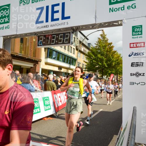 20.09.2026 - PSD Bank Halbmarathon LAZAROV Photography http://msf.ph/oto/10555325 20.09.2026 12:13:51 Ziel 1038, 1049, 1109, 1339, 1380, 1387, 1397, 1463, 1490, 1524, 2091, 2162, 2604, 2856, 3030, 3792, 4283, 4444 meine-sportfotos.de