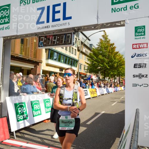 20.09.2026 - PSD Bank Halbmarathon LAZAROV Photography http://msf.ph/oto/10555415 20.09.2026 12:14:17 Ziel 1373, 1588, 1848, 2609, 3416, 3471, 3758, 4438 meine-sportfotos.de