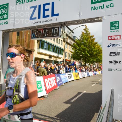 20.09.2026 - PSD Bank Halbmarathon LAZAROV Photography http://msf.ph/oto/10555418 20.09.2026 12:14:17 Ziel 1373, 1588, 1848, 2609, 3416, 3471, 3758, 4438 meine-sportfotos.de