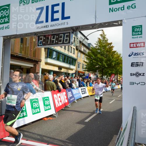 20.09.2026 - PSD Bank Halbmarathon LAZAROV Photography http://msf.ph/oto/10555447 20.09.2026 12:14:35 Ziel 1501, 1646, 1703, 2259, 2415, 2721, 2834, 3055, 3126, 3498, 3946 meine-sportfotos.de