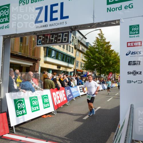 20.09.2026 - PSD Bank Halbmarathon LAZAROV Photography http://msf.ph/oto/10555449 20.09.2026 12:14:35 Ziel 1501, 1646, 1703, 2259, 2415, 2721, 2834, 3055, 3126, 3498, 3946 meine-sportfotos.de