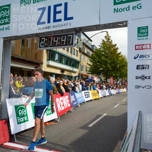 20.09.2026 - PSD Bank Halbmarathon LAZAROV Photography http://msf.ph/oto/10555481 20.09.2026 12:14:46 Ziel 1501, 1703, 1776, 2259, 2415, 2700, 3126, 3470, 3499 meine-sportfotos.de