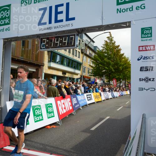 20.09.2026 - PSD Bank Halbmarathon LAZAROV Photography http://msf.ph/oto/10555484 20.09.2026 12:14:47 Ziel 1501, 1703, 1776, 2259, 2700, 3126, 3470, 3499 meine-sportfotos.de