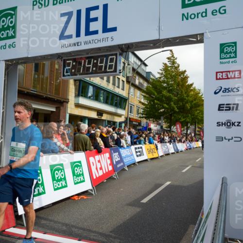 20.09.2026 - PSD Bank Halbmarathon LAZAROV Photography http://msf.ph/oto/10555485 20.09.2026 12:14:47 Ziel 1501, 1703, 1776, 2259, 2700, 3126, 3470, 3499 meine-sportfotos.de