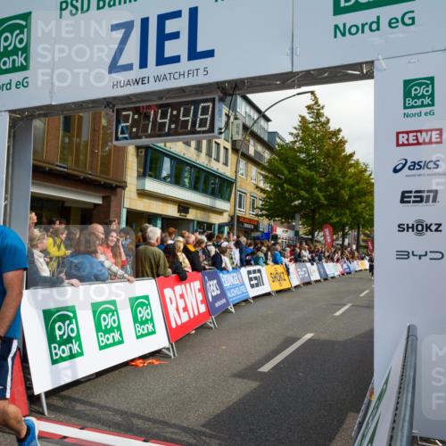 20.09.2026 - PSD Bank Halbmarathon LAZAROV Photography http://msf.ph/oto/10555487 20.09.2026 12:14:47 Ziel 1501, 1703, 1776, 2259, 2700, 3126, 3470, 3499 meine-sportfotos.de