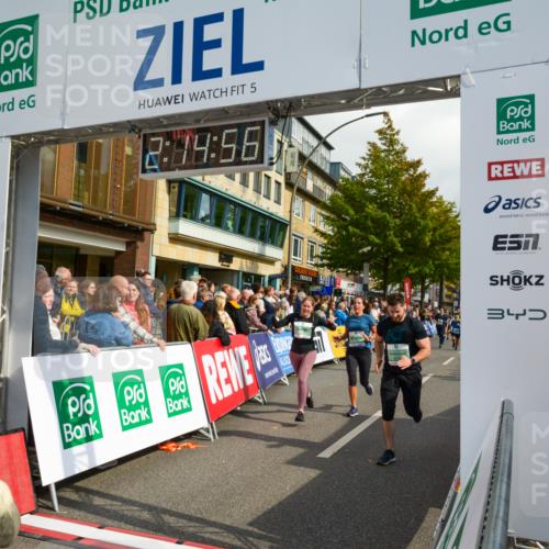20.09.2026 - PSD Bank Halbmarathon LAZAROV Photography http://msf.ph/oto/10555490 20.09.2026 12:14:56 Ziel 1626, 1776, 1910, 2116, 2523, 2634, 2700, 3282, 3403, 3456, 3470, 3499, 4079 meine-sportfotos.de