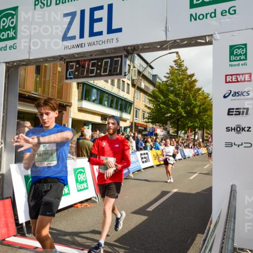 20.09.2026 - PSD Bank Halbmarathon LAZAROV Photography http://msf.ph/oto/10555527 20.09.2026 12:15:06 Ziel 1379, 1626, 1910, 2116, 2348, 2523, 2634, 2655, 2861, 3056, 3118, 3282, 3403, 3456, 3723, 3815, 4079, 4473, 4474, 4475 meine-sportfotos.de