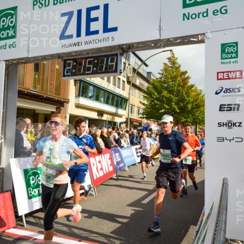 20.09.2026 - PSD Bank Halbmarathon LAZAROV Photography http://msf.ph/oto/10555544 20.09.2026 12:15:13 Ziel 1379, 2116, 2288, 2303, 2348, 2655, 2761, 2831, 2861, 3031, 3056, 3118, 3723, 3815, 4079, 4473, 4474, 4475 meine-sportfotos.de