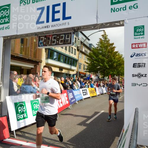 20.09.2026 - PSD Bank Halbmarathon LAZAROV Photography http://msf.ph/oto/10555567 20.09.2026 12:15:24 Ziel 1069, 1516, 1529, 1769, 2288, 2303, 2761, 2800, 2831, 3031, 3553, 3568, 4058, 4673, 4677 meine-sportfotos.de