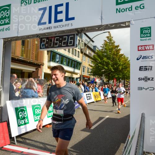 20.09.2026 - PSD Bank Halbmarathon LAZAROV Photography http://msf.ph/oto/10555577 20.09.2026 12:15:26 Ziel 1069, 1516, 1529, 1769, 2288, 2303, 2761, 2800, 2831, 3031, 3276, 3277, 3553, 3568, 4058, 4673, 4677 meine-sportfotos.de