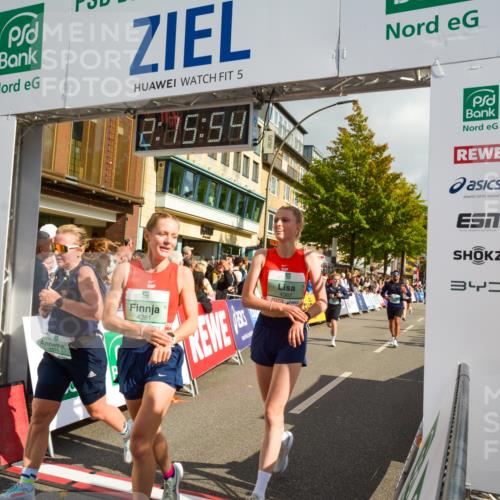 20.09.2026 - PSD Bank Halbmarathon LAZAROV Photography http://msf.ph/oto/10555659 20.09.2026 12:15:53 Ziel 1201, 2316, 2576, 3101, 3202, 4381, 4382, 4548, 4606 meine-sportfotos.de
