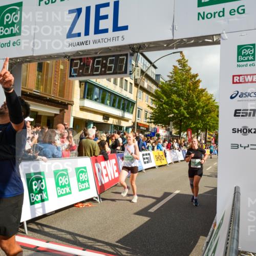 20.09.2026 - PSD Bank Halbmarathon LAZAROV Photography http://msf.ph/oto/10555675 20.09.2026 12:15:57 Ziel 1201, 1992, 2316, 2576, 2989, 4381, 4382, 4536, 4548, 4606 meine-sportfotos.de