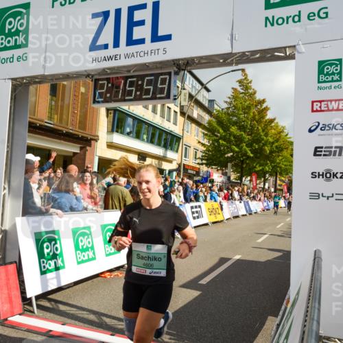 20.09.2026 - PSD Bank Halbmarathon LAZAROV Photography http://msf.ph/oto/10555683 20.09.2026 12:15:59 Ziel 1201, 1992, 2316, 2576, 2989, 3850, 4381, 4382, 4536, 4548, 4606, 4782 meine-sportfotos.de