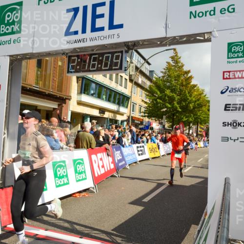 20.09.2026 - PSD Bank Halbmarathon LAZAROV Photography http://msf.ph/oto/10555693 20.09.2026 12:16:08 Ziel 1992, 2989, 3850, 4536, 4592, 4782 meine-sportfotos.de