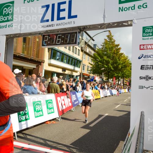 20.09.2026 - PSD Bank Halbmarathon LAZAROV Photography http://msf.ph/oto/10555703 20.09.2026 12:16:10 Ziel 1817, 1992, 2989, 3850, 4536, 4592, 4782 meine-sportfotos.de