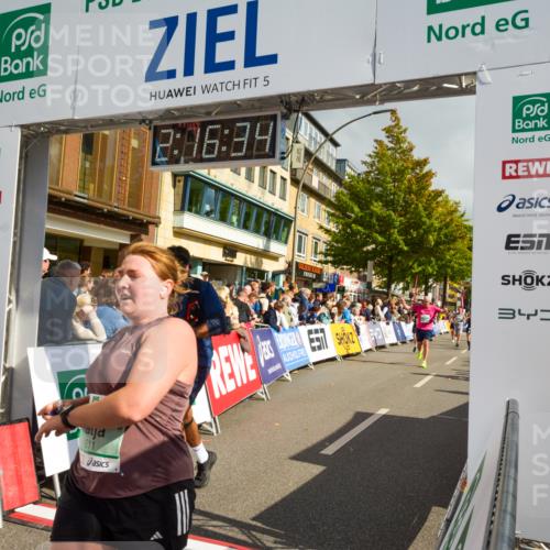 20.09.2026 - PSD Bank Halbmarathon LAZAROV Photography http://msf.ph/oto/10555757 20.09.2026 12:16:33 Ziel 1611, 1649, 1971, 2070, 2114, 2792, 3248, 3318, 3719, 3911, 4090, 4221, 4222, 4619 meine-sportfotos.de