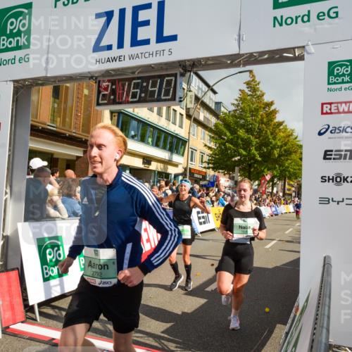 20.09.2026 - PSD Bank Halbmarathon LAZAROV Photography http://msf.ph/oto/10555771 20.09.2026 12:16:40 Ziel 1649, 1971, 2070, 2114, 2574, 2646, 2792, 3274, 3318, 3611, 3719, 3911 meine-sportfotos.de