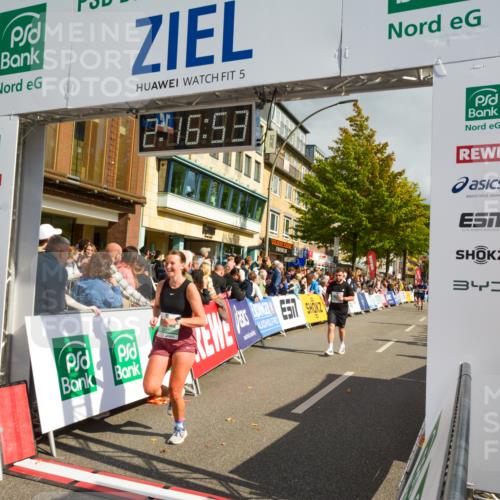 20.09.2026 - PSD Bank Halbmarathon LAZAROV Photography http://msf.ph/oto/10555819 20.09.2026 12:16:53 Ziel 1060, 1562, 1759, 1988, 2006, 2535, 2574, 3000, 3231, 3477, 3611, 4419, 4477 meine-sportfotos.de