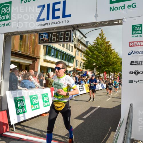 20.09.2026 - PSD Bank Halbmarathon LAZAROV Photography http://msf.ph/oto/10555835 20.09.2026 12:16:58 Ziel 1060, 1562, 1759, 1988, 2006, 2117, 2248, 2325, 2535, 3000, 3231, 3477, 3611, 4059, 4211, 4419, 4477 meine-sportfotos.de
