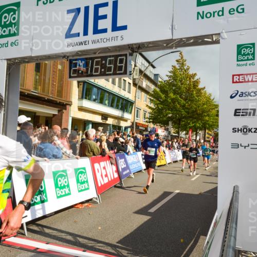 20.09.2026 - PSD Bank Halbmarathon LAZAROV Photography http://msf.ph/oto/10555838 20.09.2026 12:16:59 Ziel 1060, 1562, 1759, 1988, 2006, 2117, 2248, 2325, 2535, 3000, 3231, 3477, 4059, 4211, 4419, 4477 meine-sportfotos.de
