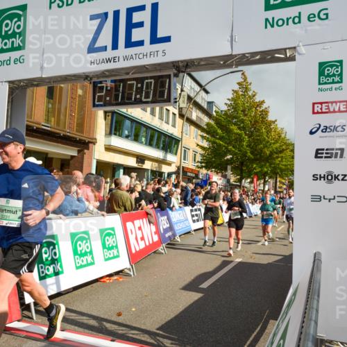 20.09.2026 - PSD Bank Halbmarathon LAZAROV Photography http://msf.ph/oto/10555842 20.09.2026 12:17:00 Ziel 1060, 1562, 1759, 1988, 2006, 2117, 2248, 2325, 2535, 3000, 3231, 4059, 4211, 4419, 4477 meine-sportfotos.de