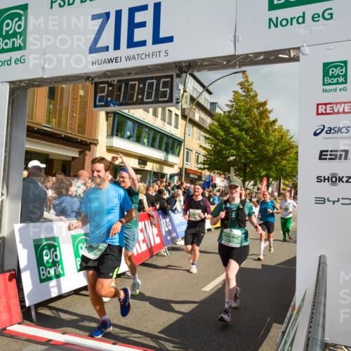 20.09.2026 - PSD Bank Halbmarathon LAZAROV Photography http://msf.ph/oto/10555858 20.09.2026 12:17:05 Ziel 1562, 1759, 1988, 2006, 2117, 2248, 2325, 3000, 3231, 4059, 4211, 4419, 4477 meine-sportfotos.de