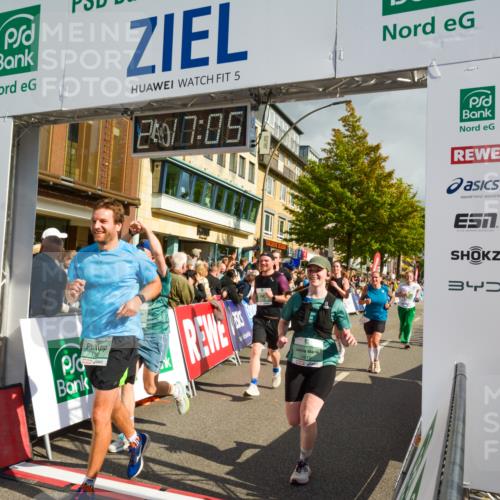 20.09.2026 - PSD Bank Halbmarathon LAZAROV Photography http://msf.ph/oto/10555859 20.09.2026 12:17:05 Ziel 1562, 1759, 1988, 2006, 2117, 2248, 2325, 3000, 3231, 4059, 4211, 4419, 4477 meine-sportfotos.de