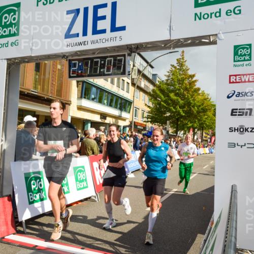 20.09.2026 - PSD Bank Halbmarathon LAZAROV Photography http://msf.ph/oto/10555866 20.09.2026 12:17:06 Ziel 1562, 1759, 1988, 2006, 2117, 2248, 2325, 3000, 3231, 4059, 4211, 4419, 4477 meine-sportfotos.de