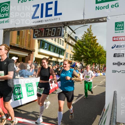 20.09.2026 - PSD Bank Halbmarathon LAZAROV Photography http://msf.ph/oto/10555868 20.09.2026 12:17:07 Ziel 1562, 1759, 1988, 2006, 2117, 2248, 2325, 3000, 4059, 4211, 4419, 4477 meine-sportfotos.de