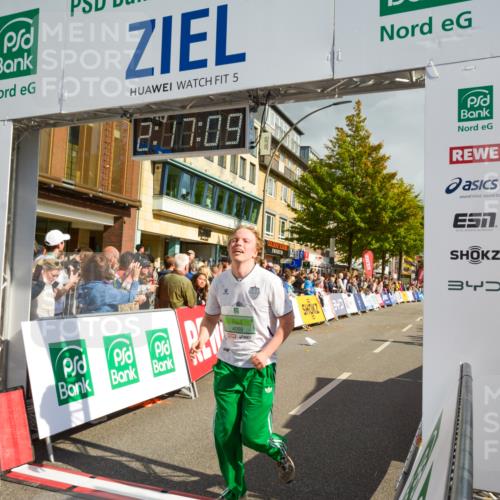 20.09.2026 - PSD Bank Halbmarathon LAZAROV Photography http://msf.ph/oto/10555869 20.09.2026 12:17:08 Ziel 1562, 1759, 1988, 2006, 2117, 2248, 2325, 3000, 4059, 4211, 4419, 4477 meine-sportfotos.de