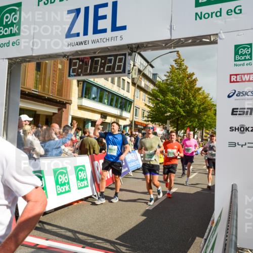 20.09.2026 - PSD Bank Halbmarathon LAZAROV Photography http://msf.ph/oto/10555910 20.09.2026 12:17:28 Ziel 1475, 1603, 2062, 2199, 2236, 2284, 2391, 2795, 2901, 3013, 3233, 3684, 4088, 4256, 4771 meine-sportfotos.de