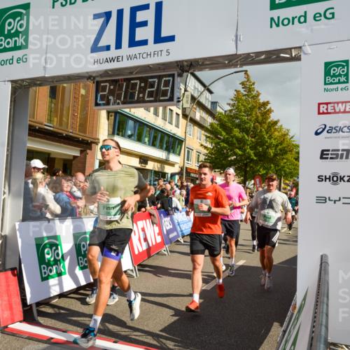20.09.2026 - PSD Bank Halbmarathon LAZAROV Photography http://msf.ph/oto/10555912 20.09.2026 12:17:29 Ziel 1475, 1603, 1731, 2062, 2199, 2236, 2284, 2391, 2795, 2901, 3013, 3233, 3684, 4088, 4256, 4771 meine-sportfotos.de