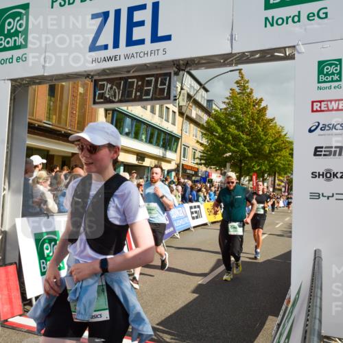 20.09.2026 - PSD Bank Halbmarathon LAZAROV Photography http://msf.ph/oto/10555929 20.09.2026 12:17:33 Ziel 1475, 1603, 1731, 2062, 2199, 2236, 2284, 2391, 2555, 2795, 2901, 3013, 3086, 3233, 3502, 3684, 4051, 4088, 4256, 4258, 4771 meine-sportfotos.de