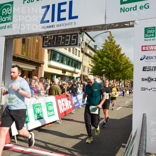 20.09.2026 - PSD Bank Halbmarathon LAZAROV Photography http://msf.ph/oto/10555931 20.09.2026 12:17:34 Ziel 1475, 1603, 1731, 2062, 2199, 2236, 2284, 2391, 2555, 2795, 2901, 3013, 3086, 3162, 3233, 3347, 3502, 3684, 4051, 4088, 4256, 4258, 4771 meine-sportfotos.de