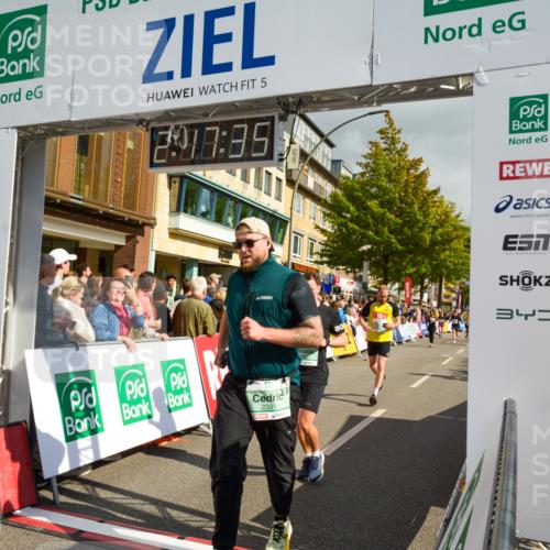 20.09.2026 - PSD Bank Halbmarathon LAZAROV Photography http://msf.ph/oto/10555934 20.09.2026 12:17:35 Ziel 1256, 1475, 1603, 1731, 2062, 2199, 2236, 2284, 2391, 2555, 2795, 2901, 3013, 3086, 3162, 3233, 3347, 3502, 3684, 4051, 4088, 4258, 4771 meine-sportfotos.de