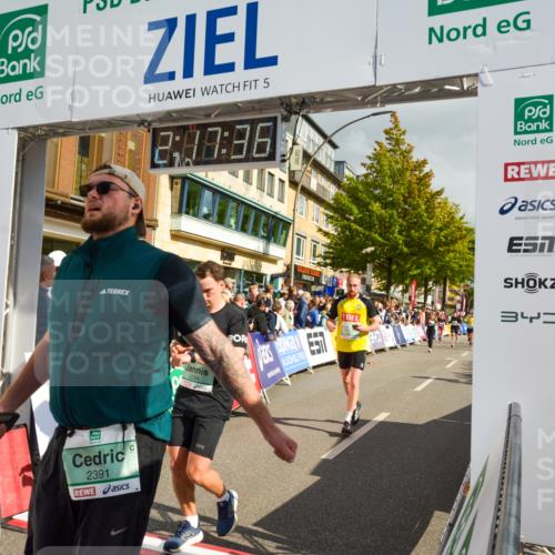 20.09.2026 - PSD Bank Halbmarathon LAZAROV Photography http://msf.ph/oto/10555935 20.09.2026 12:17:35 Ziel 1256, 1475, 1603, 1731, 2062, 2199, 2236, 2284, 2391, 2555, 2795, 2901, 3013, 3086, 3162, 3233, 3347, 3502, 3684, 4051, 4088, 4258, 4771 meine-sportfotos.de