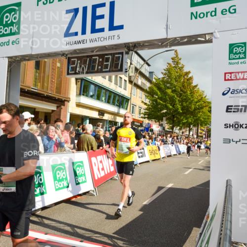 20.09.2026 - PSD Bank Halbmarathon LAZAROV Photography http://msf.ph/oto/10555939 20.09.2026 12:17:36 Ziel 1256, 1475, 1603, 1731, 2005, 2199, 2236, 2284, 2391, 2555, 2795, 2901, 3013, 3086, 3162, 3233, 3347, 3502, 3684, 3703, 4051, 4088, 4258, 4771 meine-sportfotos.de