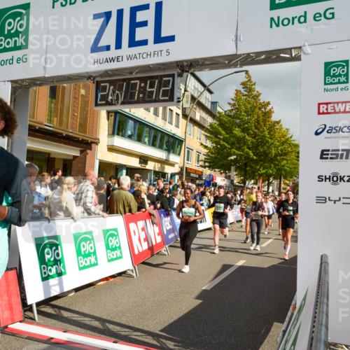 20.09.2026 - PSD Bank Halbmarathon LAZAROV Photography http://msf.ph/oto/10555957 20.09.2026 12:17:42 Ziel 1256, 1731, 2005, 2284, 2555, 3086, 3162, 3347, 3502, 3703, 3794, 3905, 4051, 4258, 4771 meine-sportfotos.de