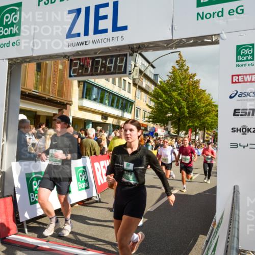 20.09.2026 - PSD Bank Halbmarathon LAZAROV Photography http://msf.ph/oto/10555964 20.09.2026 12:17:44 Ziel 1256, 1731, 2005, 2555, 3086, 3162, 3347, 3502, 3703, 3794, 3905, 4051, 4258 meine-sportfotos.de